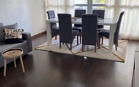 Appartement De 52 M ,Lumineux Et Spacieux
